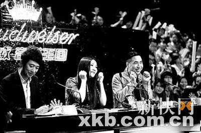 选秀评委不玩“毒舌”频搞怪许愿获封